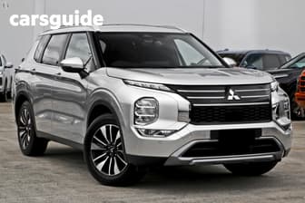 Silver 2025 Mitsubishi Outlander Wagon Ls 7 Seat (2Wd)