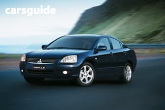 Silver 2006 Mitsubishi 380 Sedan Vr-X