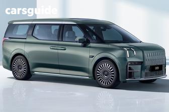Green 2024 Zeekr 009 Wagon Awd (6 Seat)