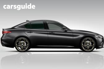 2026 Alfa Romeo Giulia Sedan Intensa