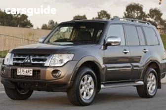 Brown 2013 Mitsubishi Pajero Wagon Vr-X Lwb (4X4)