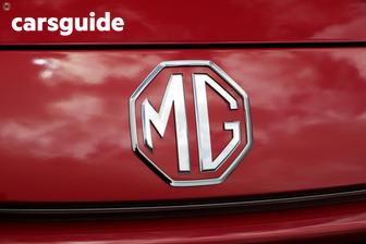 Red 2026 MG ZS Wagon Essence Turbo