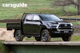 White 2021 Toyota Hilux Double Cab Chassis Sr (4X4)