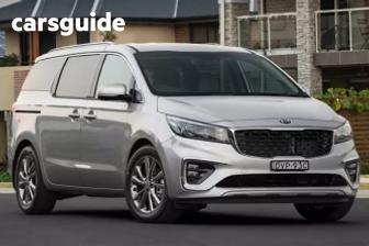 White 2019 Kia Carnival Wagon Platinum