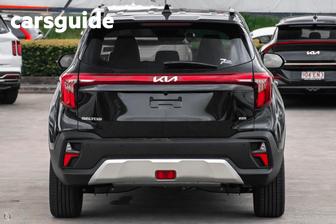 Black 2023 Kia Seltos Wagon Sport+ (Awd)
