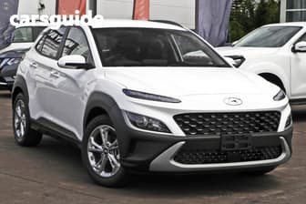 White 2022 Hyundai Kona Wagon Active (Fwd)