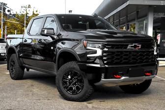 Black 2026 Chevrolet Silverado Crew Cab Pickup 1500 Zr2