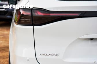 White 2026 Isuzu MU-X Wagon Ls-M (4X2)