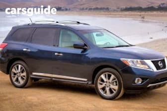 Bronze 2015 Nissan Pathfinder Wagon St (4X2)