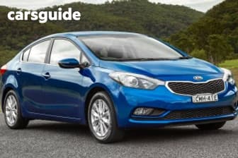 Silver 2015 Kia Cerato Sedan Si