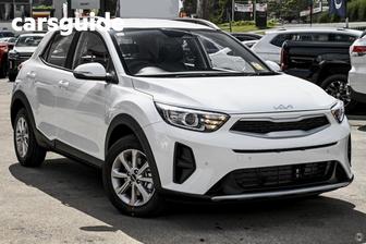 White 2025 Kia Stonic Wagon S