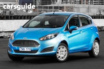 White 2015 Ford Fiesta Hatchback Ambiente