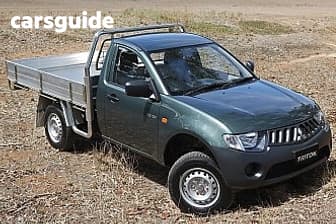 White 2007 Mitsubishi Triton Cab Chassis Gl