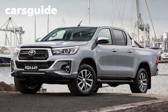 White 2019 Toyota Hilux Double Cab Pick Up Sr (4X4)