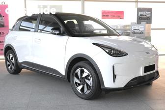 White 2026 Geely Ex2 Hatchback Inspire