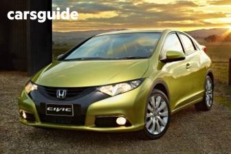 White 2013 Honda Civic Hatchback Vti-S