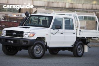 White 2013 Toyota Landcruiser Double Cab Chassis Gxl (4X4)