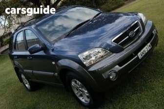 Silver 2005 Kia Sorento Wagon