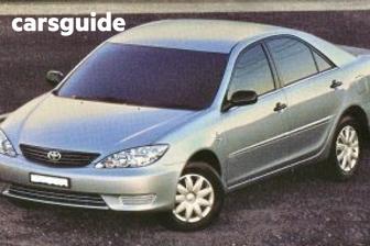 Silver 2005 Toyota Camry Sedan Altise