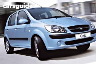 Silver 2011 Hyundai Getz Hatchback S