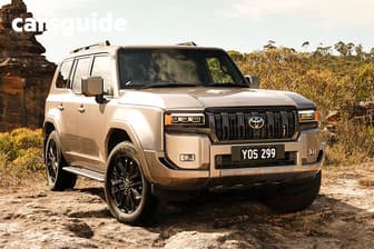 White 2024 Toyota Landcruiser Prado Wagon Altitude