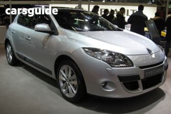 Blue 2011 Renault Megane Hatchback Dynamique