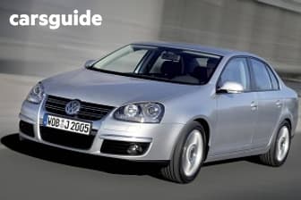 Silver 2009 Volkswagen Jetta Sedan 147 Tsi