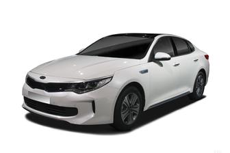 White 2017 Kia Optima Sedan Si