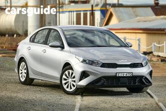 White 2024 Kia Cerato Sedan S
