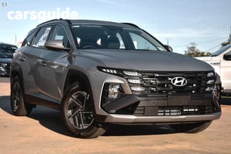 Silver 2026 Hyundai Tucson Wagon Hybrid (Fwd)