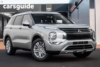Silver 2024 Mitsubishi Outlander Wagon Ls 7 Seat (2Wd)