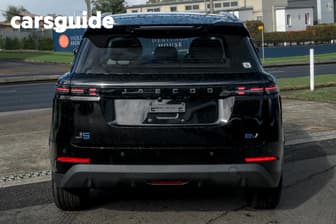 Black 2026 Jaecoo J5 Wagon Summit Ev