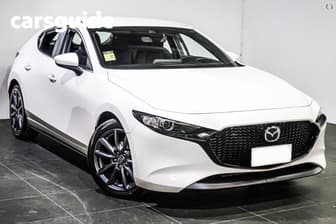 White 2025 Mazda Mazda3 Hatchback G20 Evolve