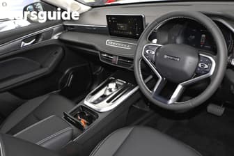 Grey 2026 GWM Haval Jolion Wagon Lux