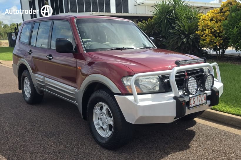 Red 2002 Mitsubishi Pajero Wagon Gls Lwb (4X4)