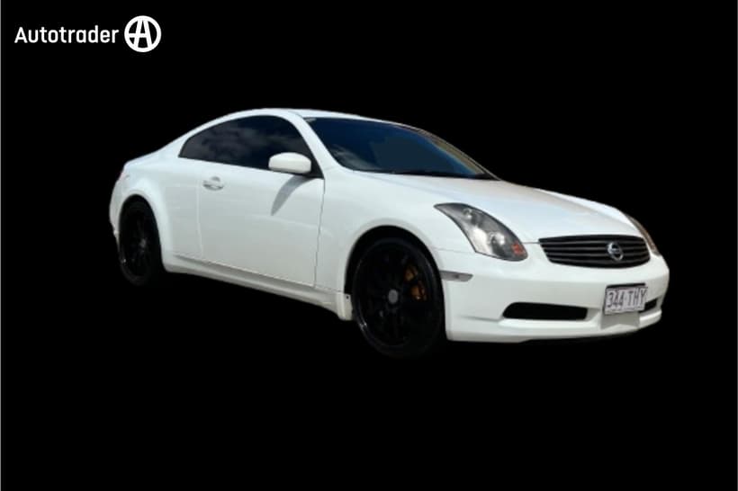 White 2004 Nissan Skyline Coupe 350Gt