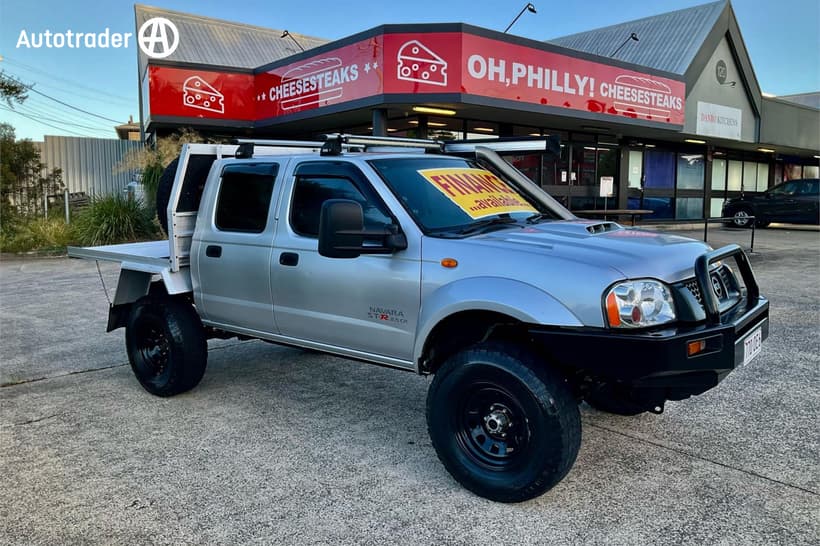 Silver 2010 Nissan Navara Dual Cab Pick-up St-R (4X4)