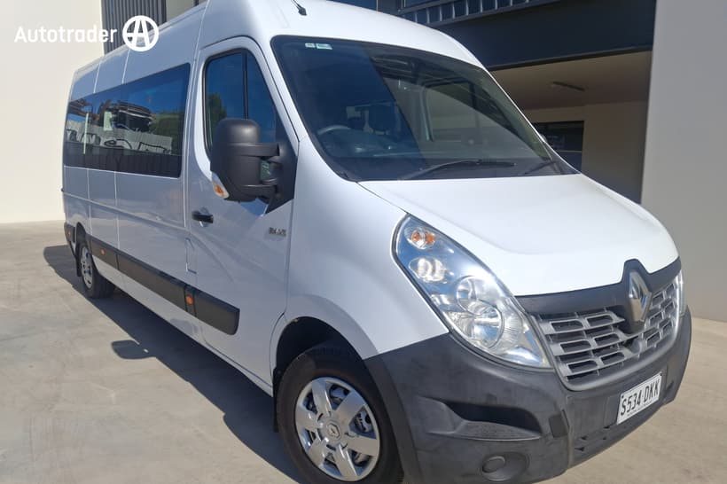 White 2020 Renault Master Commercial