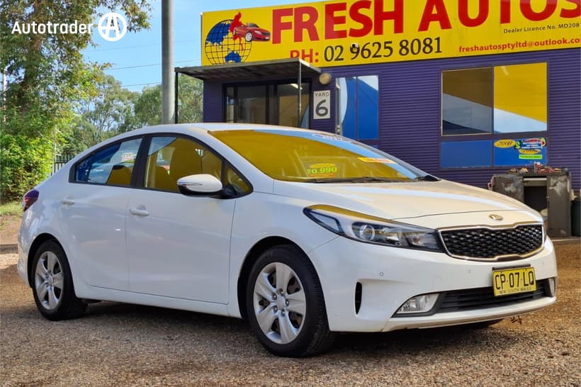 White 2018 Kia Cerato Sedan S