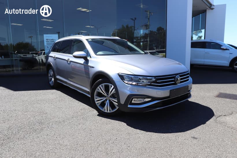 Silver 2023 Volkswagen Passat Wagon Alltrack 162Tsi Premium (Rf)
