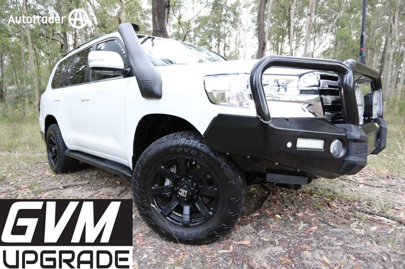 White 2019 Toyota Landcruiser Wagon Lc200 Vx (4X4)