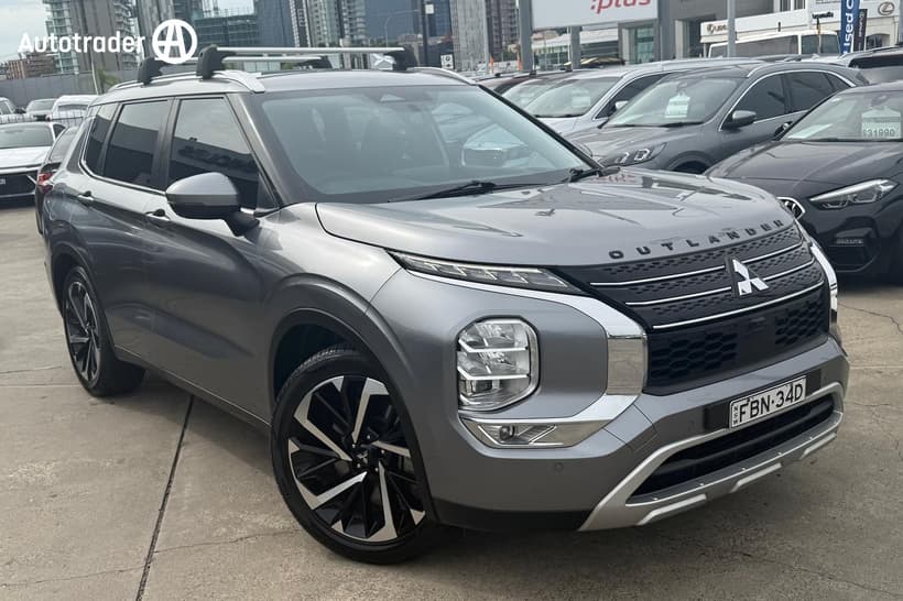 Silver 2022 Mitsubishi Outlander Wagon Aspire 7 Seat (2Wd)