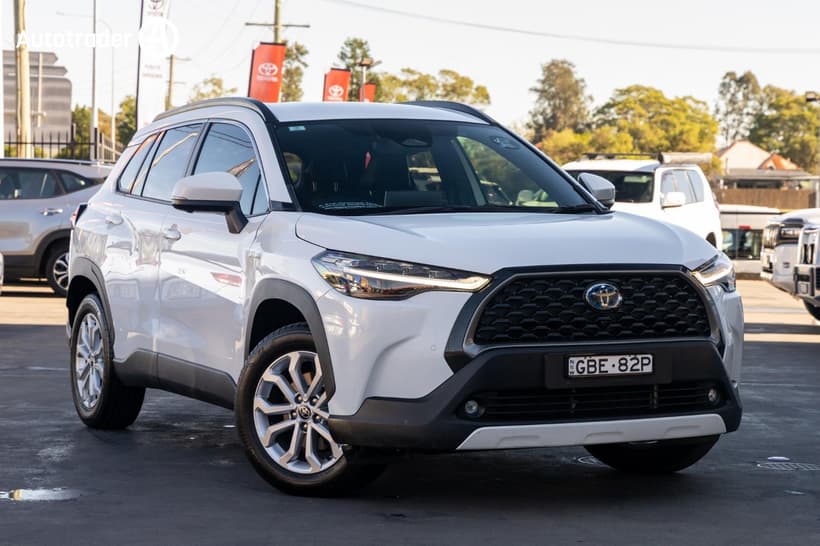 White 2023 Toyota Corolla Cross Wagon Gxl 2Wd Hybrid