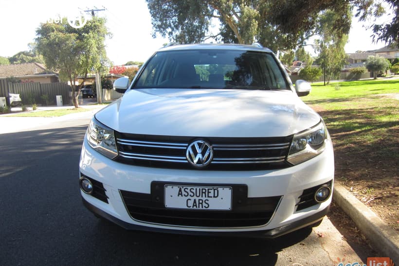 White 2014 Volkswagen Tiguan SUV 5N MY14