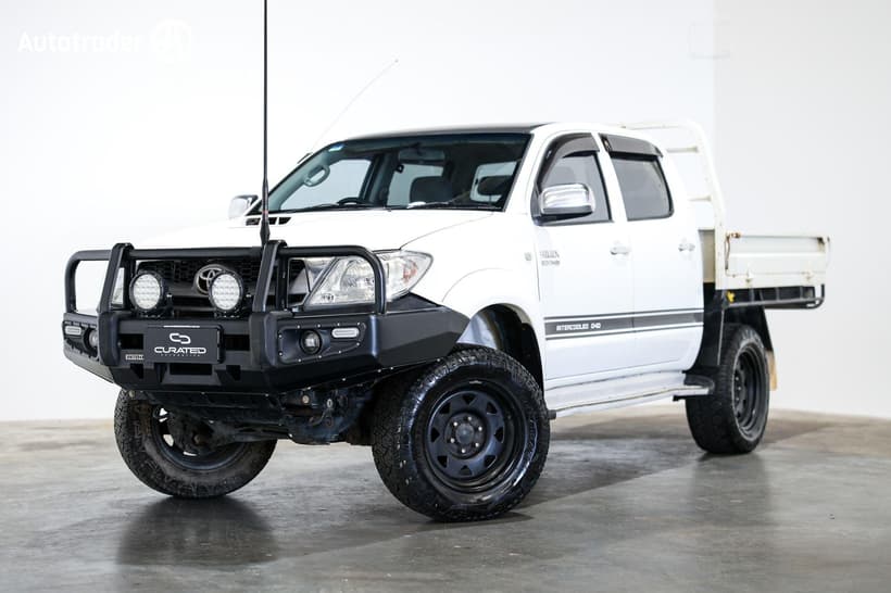 White 2010 Toyota Hilux Ute Tray SR5