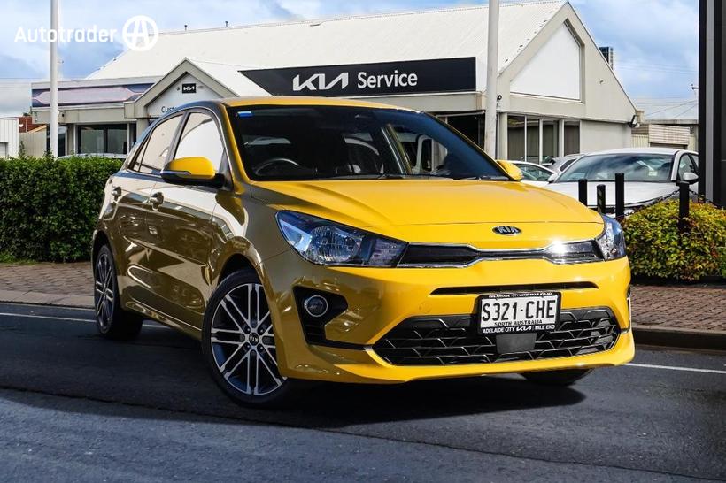 Yellow 2020 Kia RIO Hatchback Sport