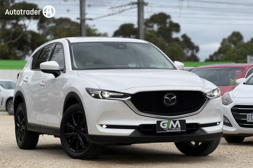 White 2017 Mazda CX-5 Wagon Akera (4X4)