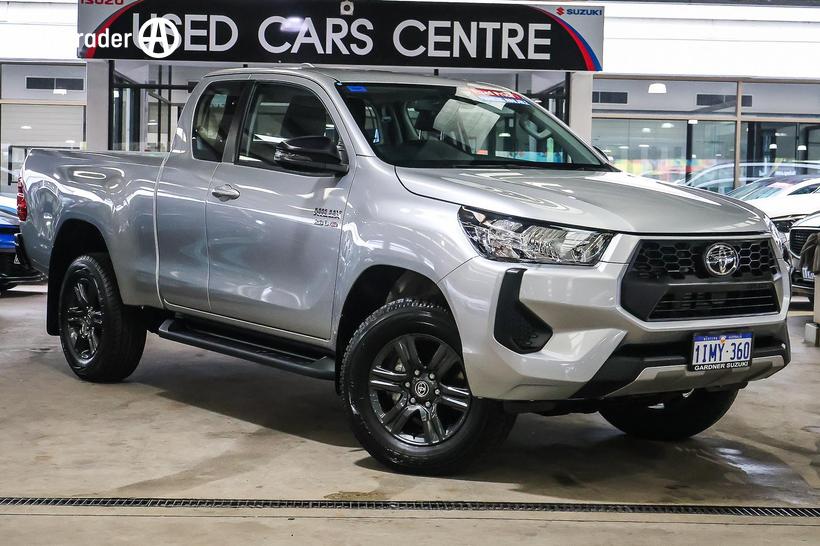 Silver 2024 Toyota Hilux X Cab Pickup Sr Hi-Rider (4X2)