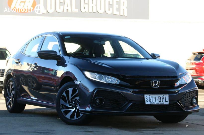 Grey 2017 Honda Civic Hatchback Vti-S