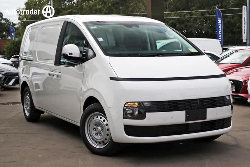 White 2026 Hyundai Staria Van Load 2S 1.6 Hev Liftback